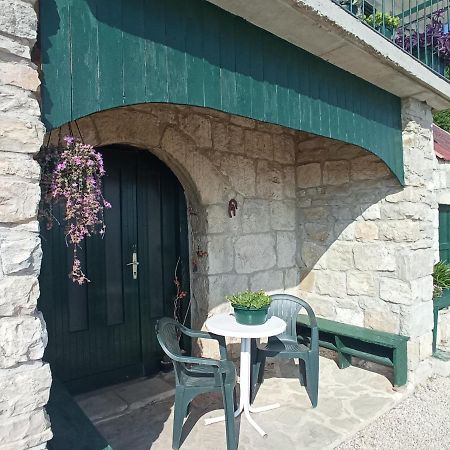 Apartman Anna Подстрана Екстер'єр фото