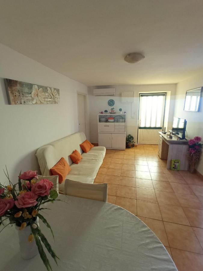 Apartman Anna Подстрана Екстер'єр фото